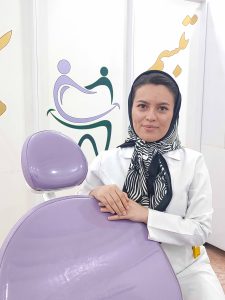 دکتر نیلوفر دولت آبادی